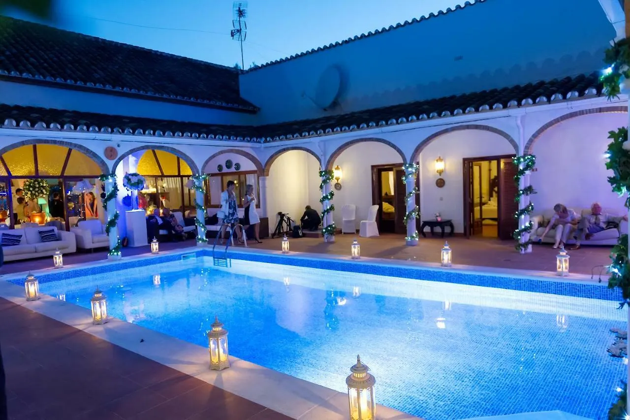 La Roca Rara - 8 Bedroom Villa Nerja