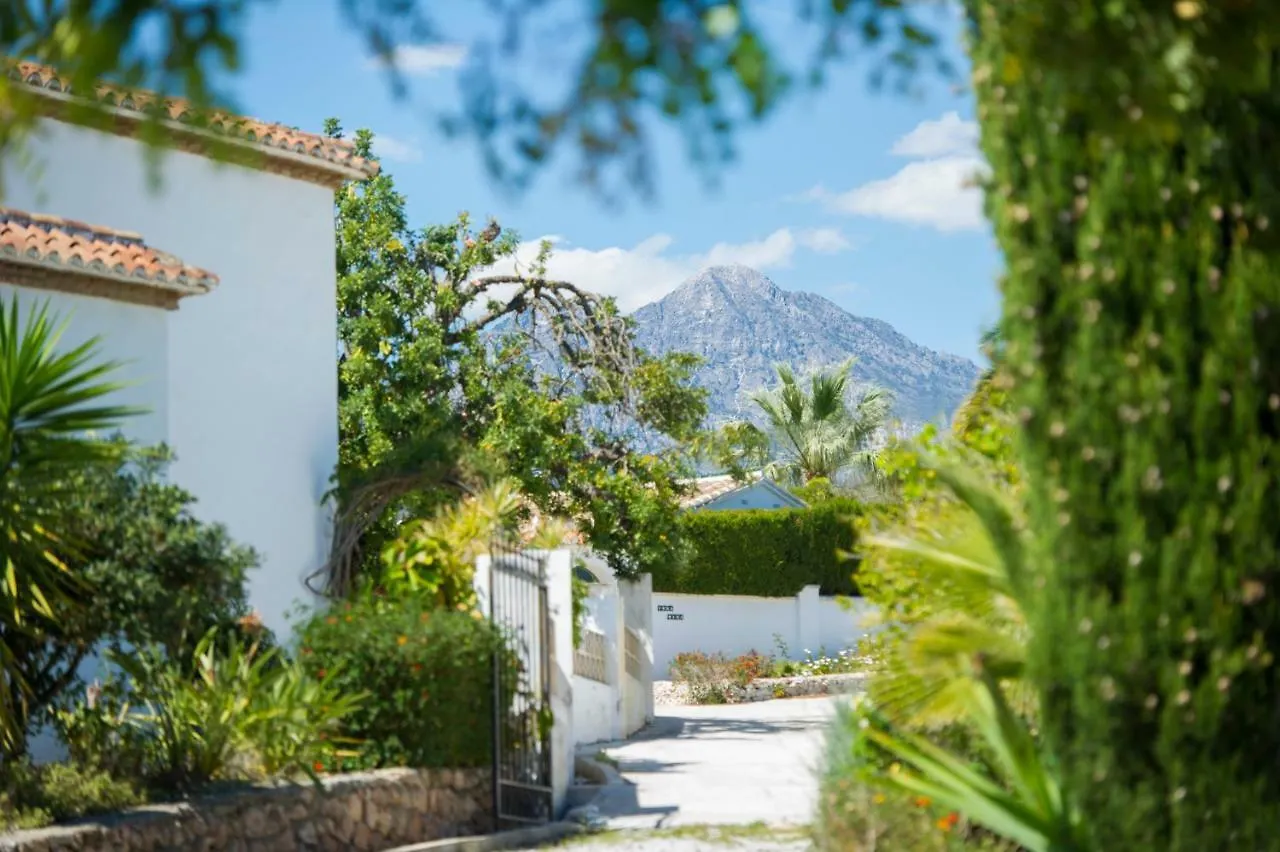 La Roca Rara - 8 Bedroom Villa Nerja